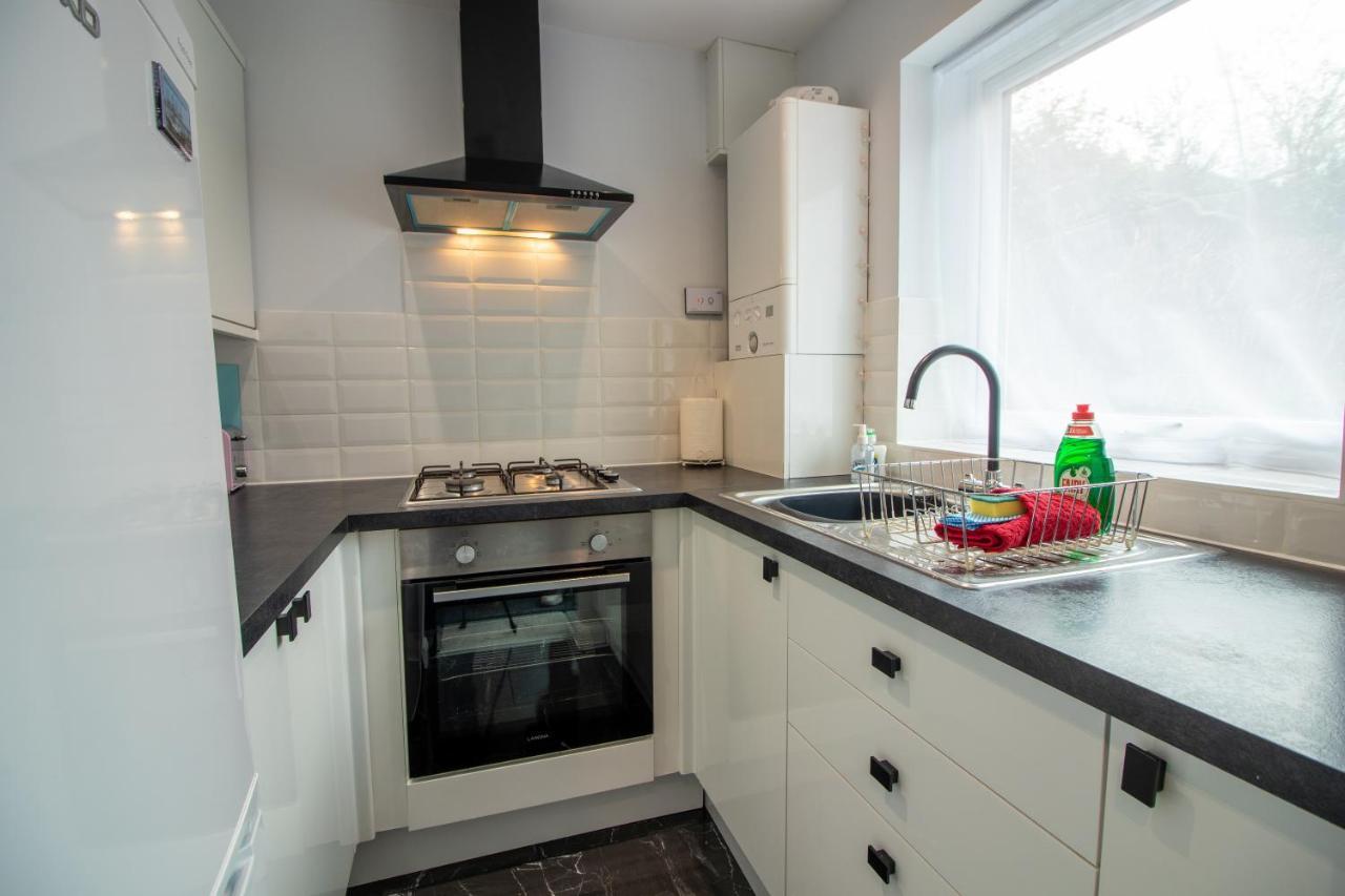 Modern & Cosy- Ideal For Small Families & Couples בריקסהאם מראה חיצוני תמונה